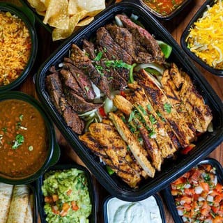 Steak and Chicken Fajita for 4 People